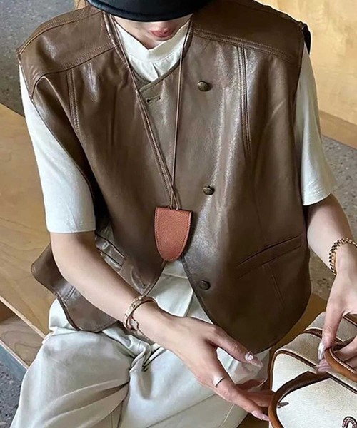 CADBURY ベスト ジレ ノーカラーフェイクレザーベスト レディース - 画像 (3)